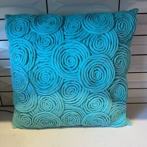 PAIR of Pottery Barn Teen Turquoise Swirl Accent Pillows (s/2)